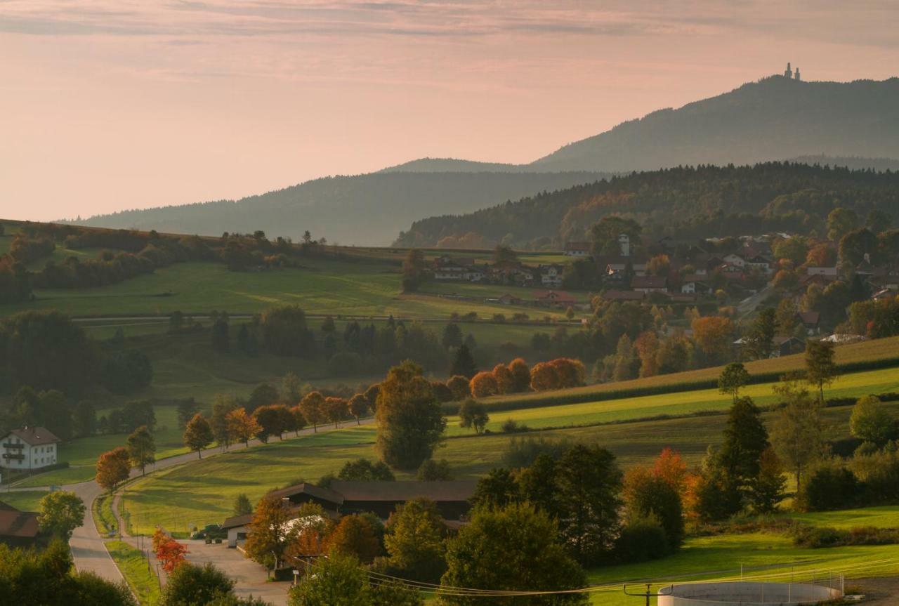 Ferienhaus Bergesblick Lam Exteriör bild