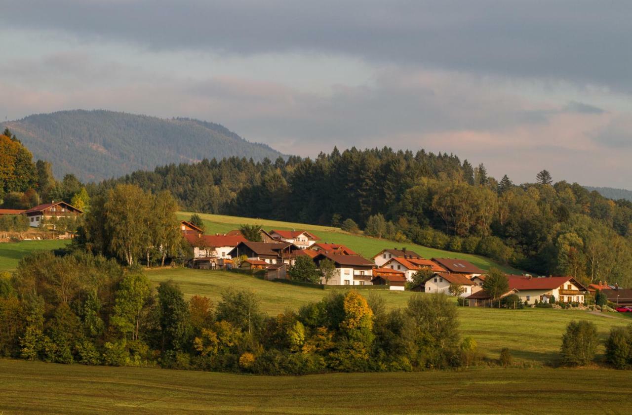 Ferienhaus Bergesblick Lam Exteriör bild